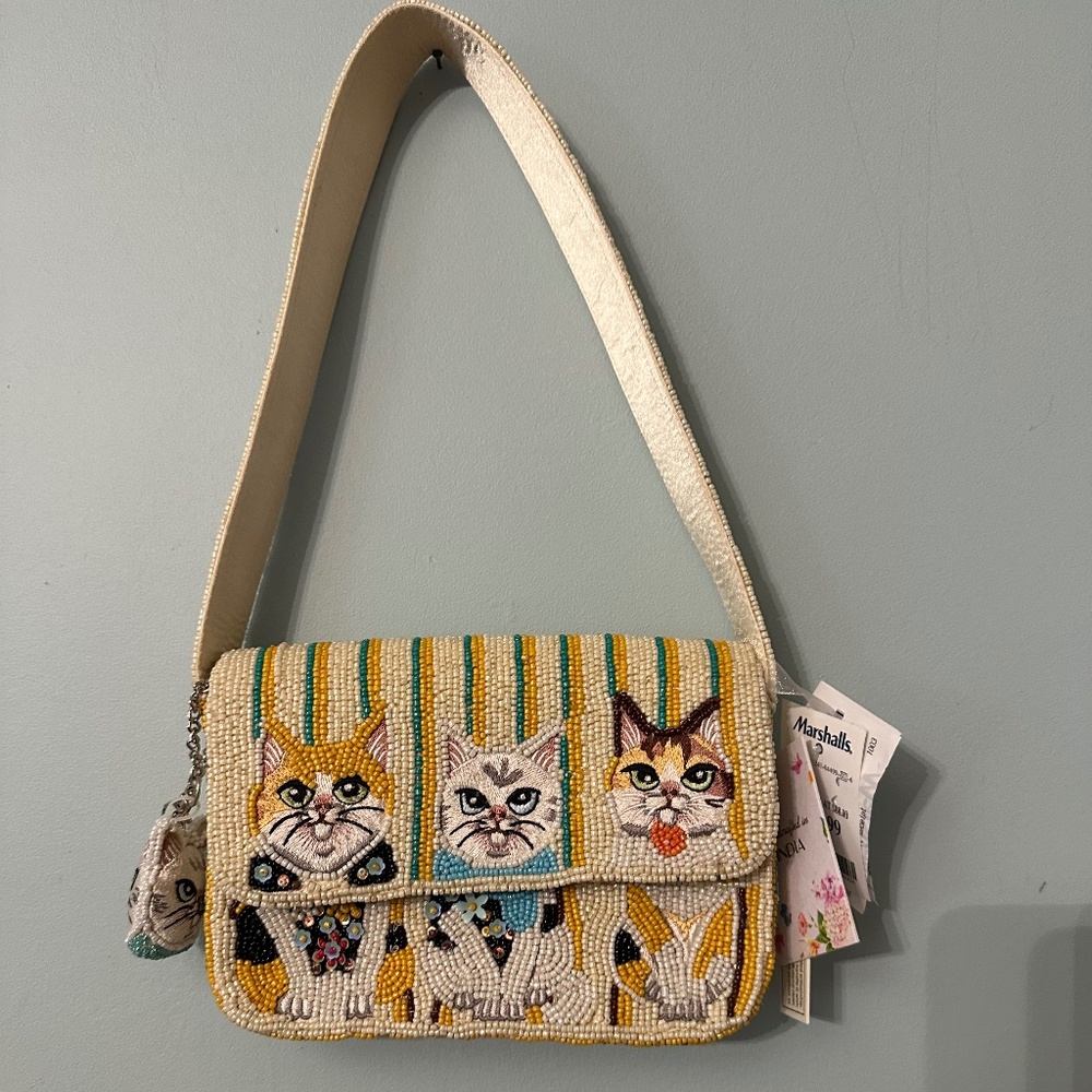 Cat beaded bag